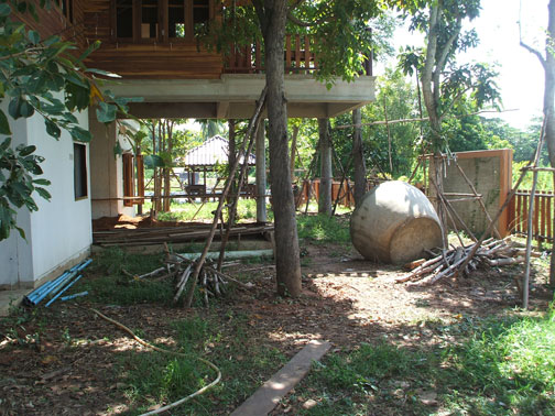 Thai_garden_house4