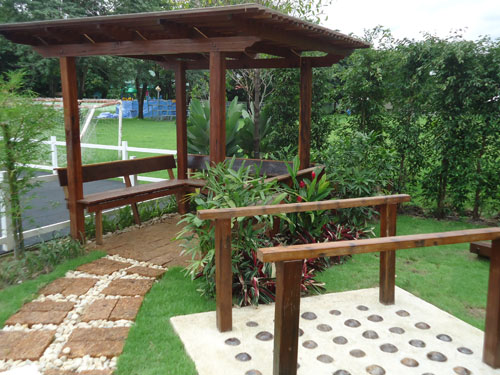 thai gardens and design