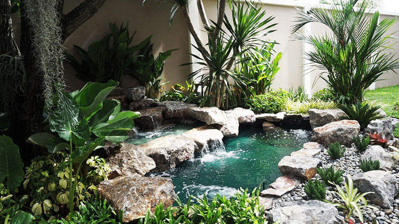 landscaping team based in thailand