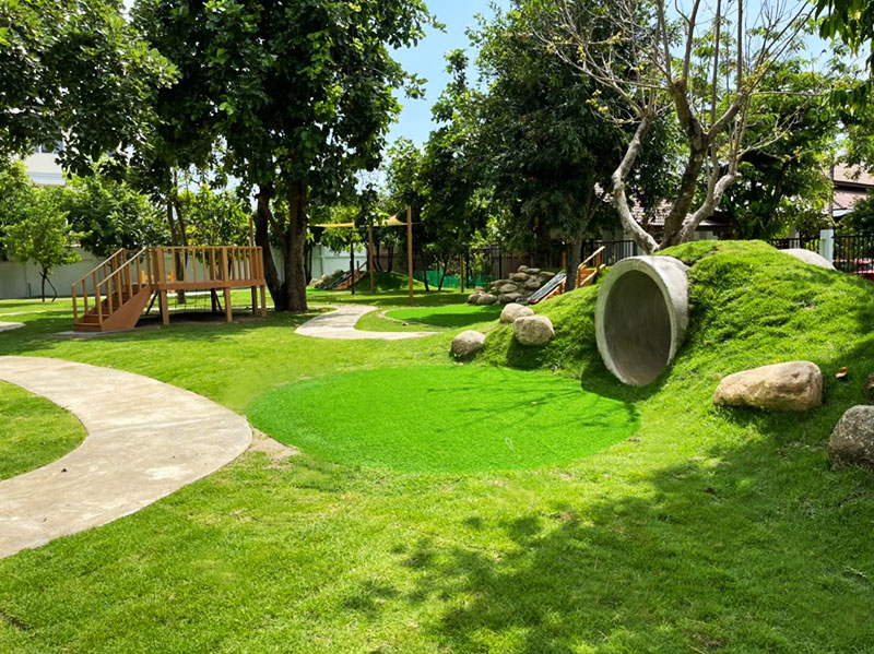 international school garden designer